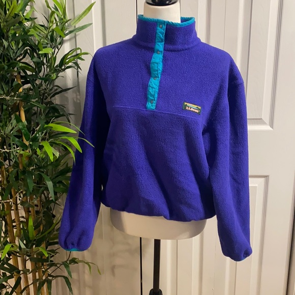 L.L. Bean Tops - Vintage LL Bean sweater - women’s medium